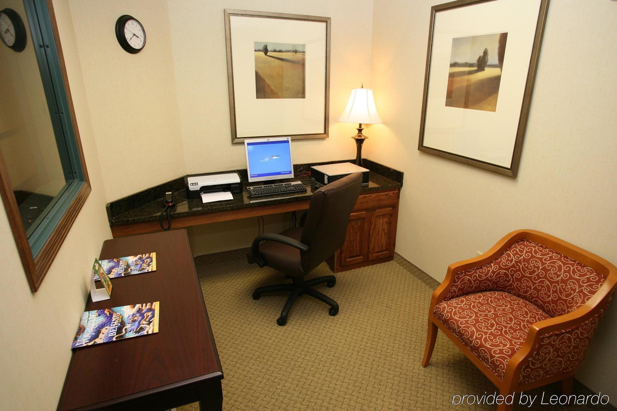 Country Inn & Suites By Radisson, Kansas City At Village West, Ks Bonner Springs Faciliteter billede